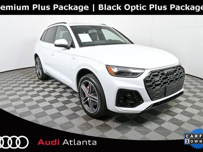 Used 2025 Audi Q5 e Premium Plus