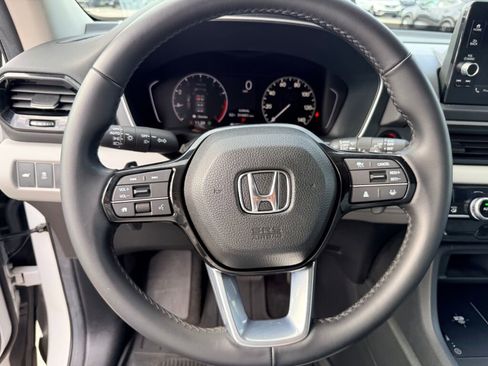 Used 2024 Honda Pilot EX-L image 30