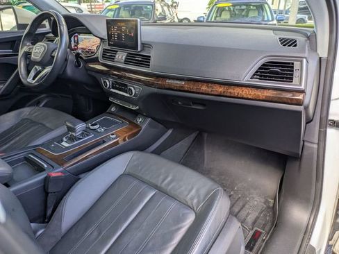 Used 2018 Audi Q5 2.0T Premium image 28