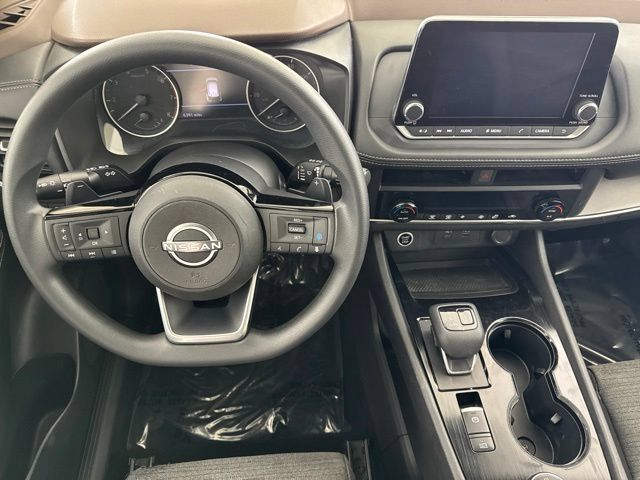 Used 2023 Nissan Rogue SV AWD/4WD image 17