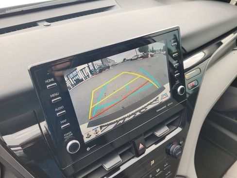 Used 2024 Toyota Camry XSE FWD image 14
