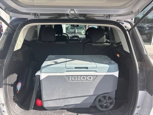 Used 2019 Ford Escape SE AWD/4WD image 15