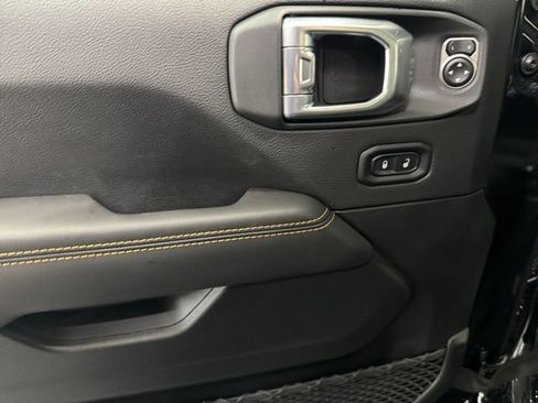 New 2026 Jeep Wrangler Unlimited Sahara AWD/4WD image 29