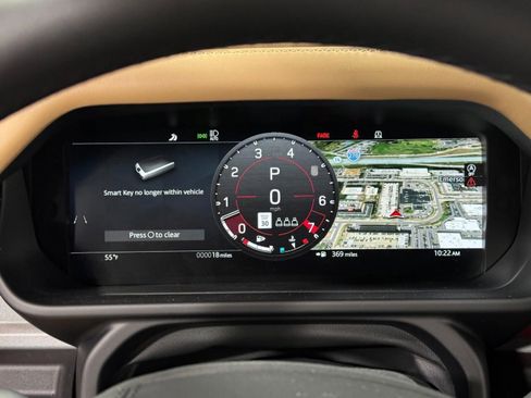 New 2026 Land Rover Defender 110 V8 image 32