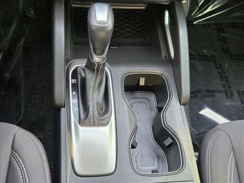 Used 2023 Nissan Frontier SV w/ SV Convenience Package image 13