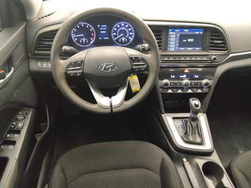 Used 2020 Hyundai Elantra SEL w/ Cargo Package (C1) FWD image 22