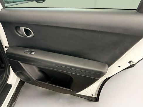 Used 2024 Hyundai Ioniq 5 SEL AWD/4WD image 32