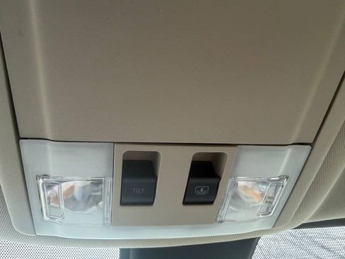 Used 2013 Ford Edge Limited AWD/4WD image 28