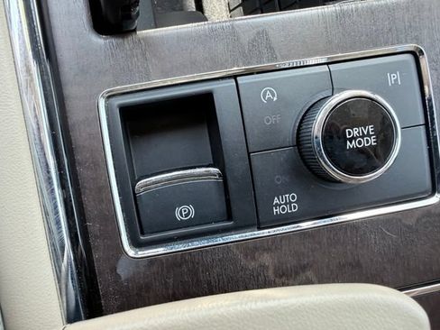 Used 2024 Lincoln Navigator Reserve AWD/4WD image 41