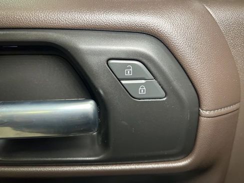 Used 2020 Chevrolet Silverado 1500 RST image 55