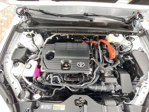 Used 2025 Toyota Crown Signia AWD/4WD image 26