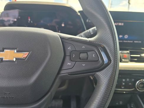 Used 2025 Chevrolet TrailBlazer LT FWD image 22