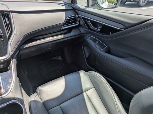 Used 2024 Subaru Outback Limited image 21