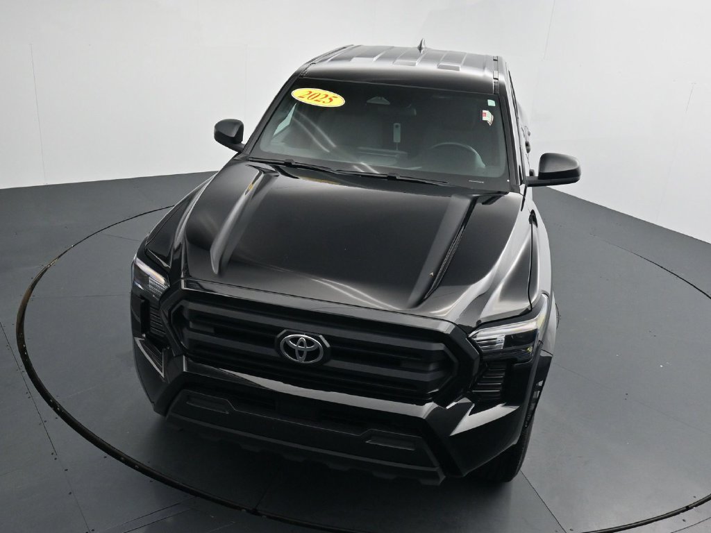 Used 2025 Toyota Tacoma SR AWD/4WD image 21