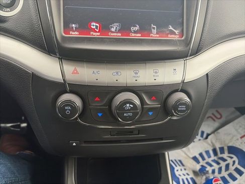 Used 2019 Dodge Journey GT image 23