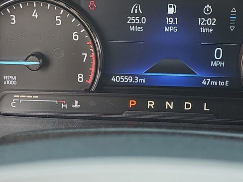 Used 2022 Ford Explorer XLT w/ Equipment Group 202A image 23