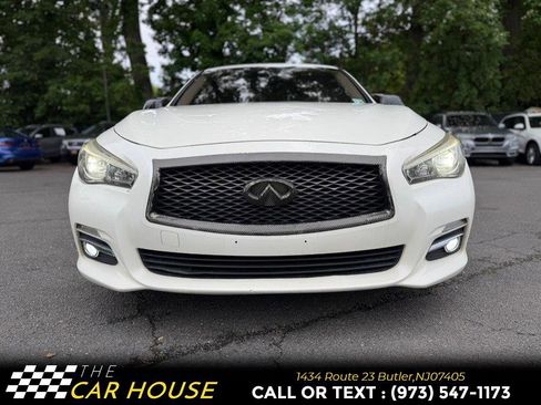Used 2017 INFINITI Q50 3.0t Premium w/ 3.0T Premium Plus Package AWD/4WD image 3
