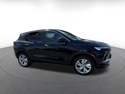 Used 2025 Buick Encore GX Preferred image 2