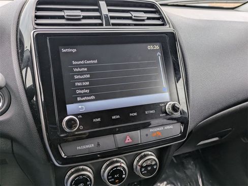 Used 2025 Mitsubishi Outlander Sport SE image 17