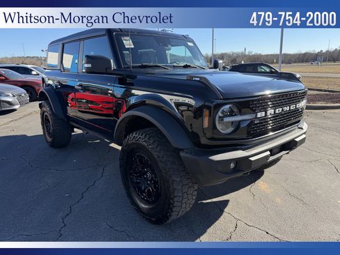 Used 2022 Ford Bronco Wildtrak image 3