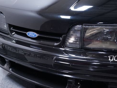 Used 1987 Ford Mustang GT image 17