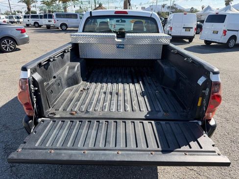 Used 2013 Toyota Tacoma 2WD Access Cab image 39