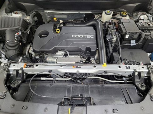 Used 2022 GMC Terrain SLE w/ Driver Convenience Package image 30