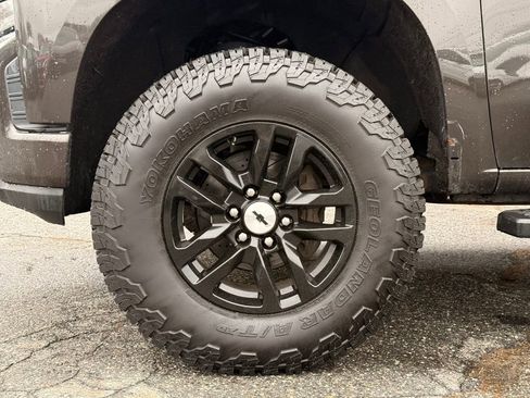 Used 2021 Chevrolet Silverado 1500 RST AWD/4WD image 9