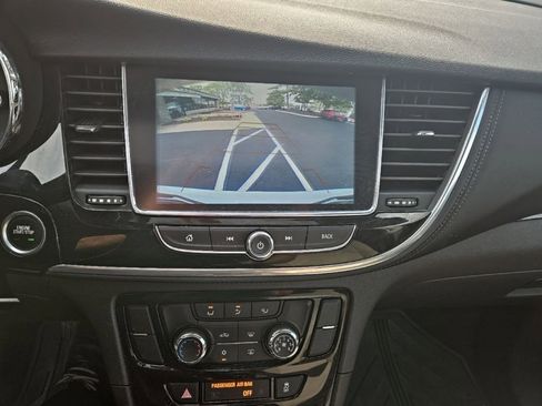 Used 2020 Buick Encore Preferred w/ Safety Package FWD image 15