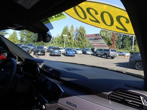 Used 2020 Audi Q3 2.0T Premium Plus image 20