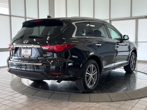 Used 2018 INFINITI QX60 Luxe w/ Premium Package AWD/4WD image 7