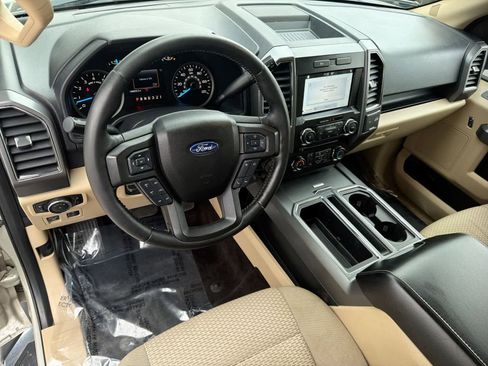 Used 2017 Ford F150 XLT w/ Equipment Group 302A Luxury image 10