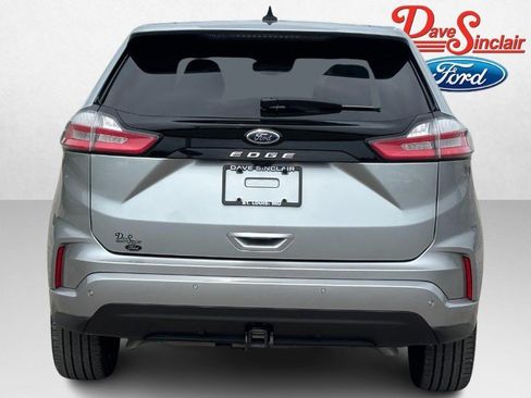 Used 2024 Ford Edge ST-Line w/ Class II Trailer Tow Package AWD/4WD image 8