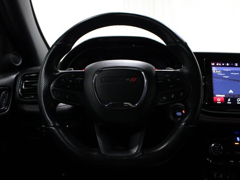 Used 2023 Dodge Durango GT RWD image 11