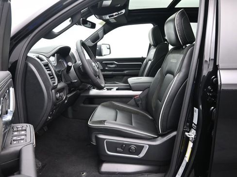 New 2026 RAM 1500 Laramie w/ Night Edition AWD/4WD image 22