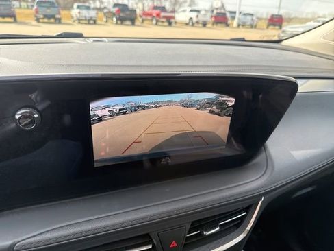 Used 2025 Buick Encore GX Preferred image 55