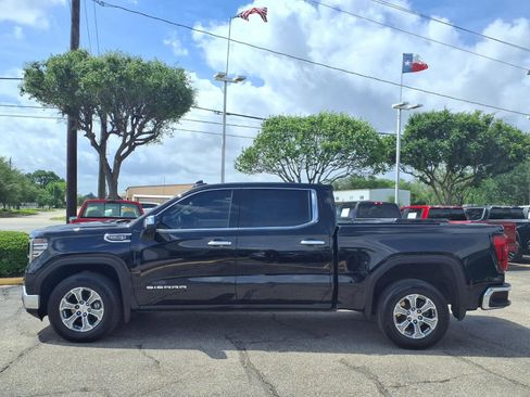 Used 2025 GMC Sierra 1500 SLT image 24