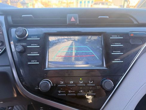 Used 2018 Toyota Camry LE w/ Protection Package (Q2) image 20