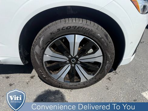 Used 2025 Volvo XC60 T8 Plus w/ Climate Package AWD/4WD image 15