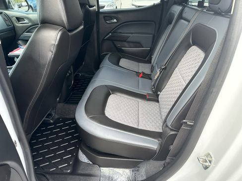 Used 2022 Chevrolet Colorado Z71 image 13