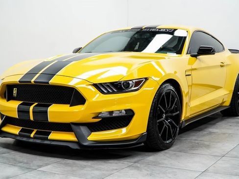 Used 2017 Ford Mustang Shelby GT350 w/ Electronics Package image 6