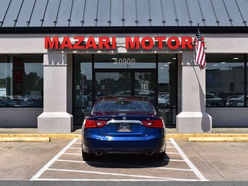 Used 2017 Nissan Maxima 3.5 SL FWD image 10