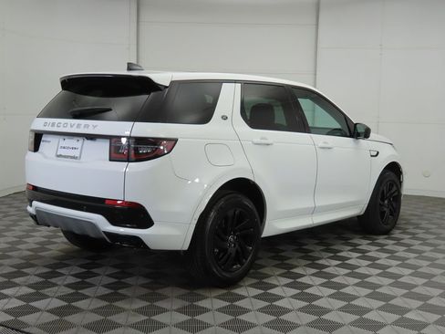 New 2025 Land Rover Discovery Sport S image 5