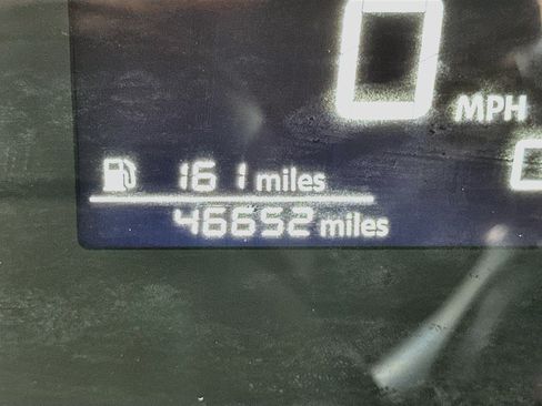 Used 2025 Nissan Kicks SV FWD image 19
