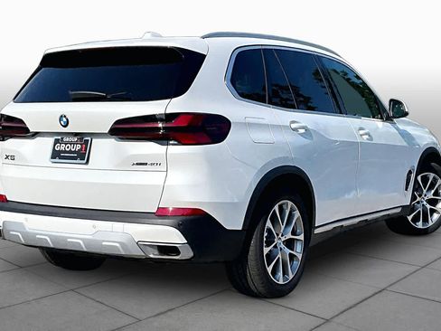 Used 2024 BMW X5 xDrive40i w/ Premium Package AWD/4WD image 13