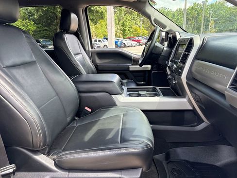 Used 2019 Ford F250 Lariat w/ Lariat Ultimate Package AWD/4WD image 29