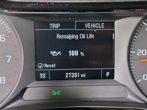 Used 2025 Chevrolet Trax LS image 18