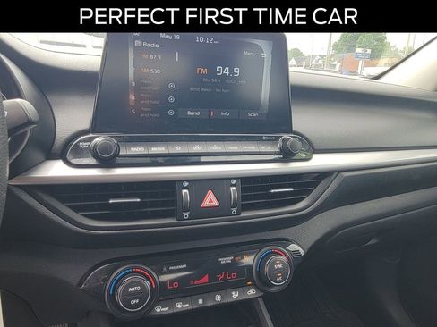 Used 2019 Kia Forte LXS FWD image 23