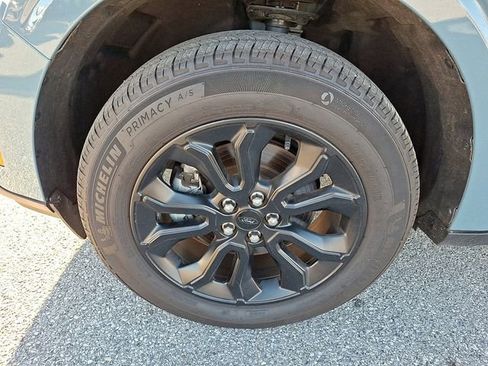 Certified 2023 Ford Maverick Lariat w/ Lariat Luxury Package image 29