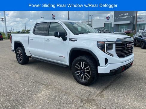 Used 2022 GMC Sierra 1500 AT4 w/ AT4 Preferred Package AWD/4WD image 8